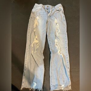 Hollister Ultra High Rise Vintage Straight Ripped Jeans 3R